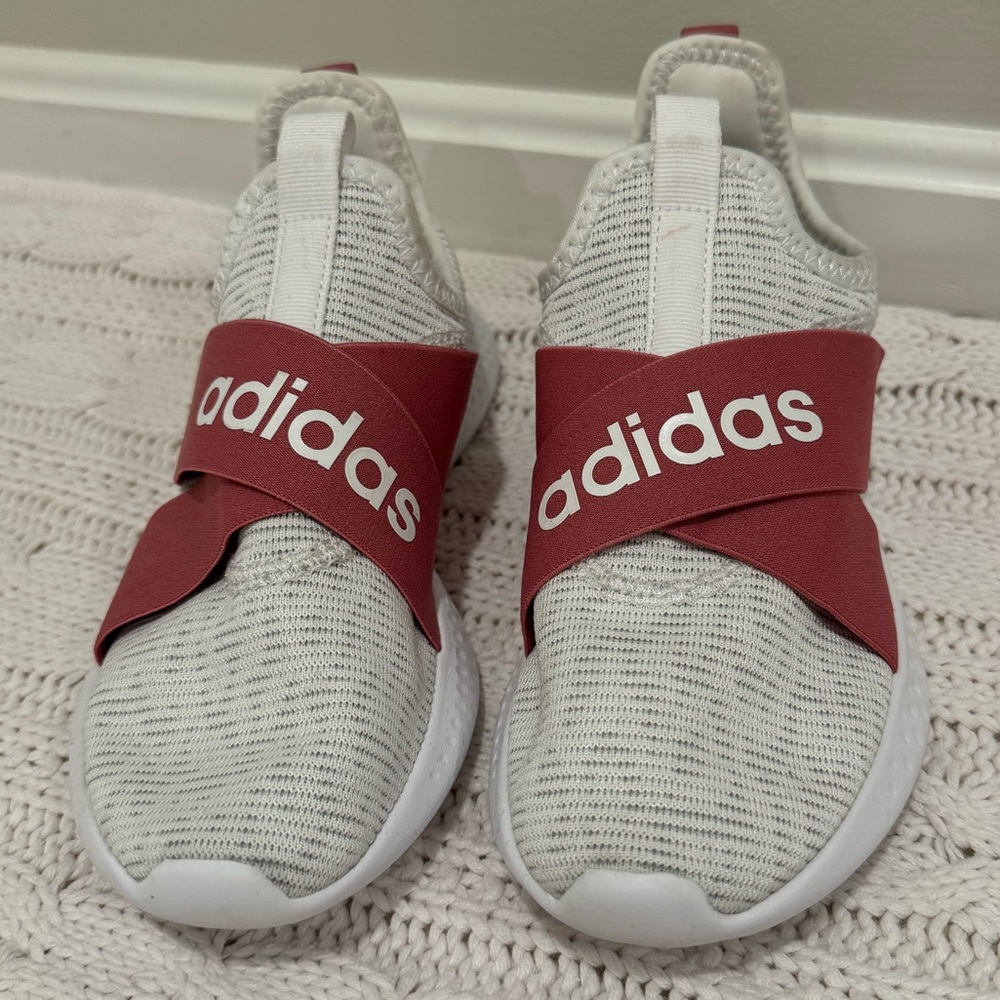 Adidas puremotion cloudfoam slip on sneakers - size 6